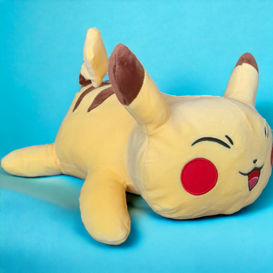 Peluche Pikachu Acostado - Pokemon  / Kawaii (40cm)
